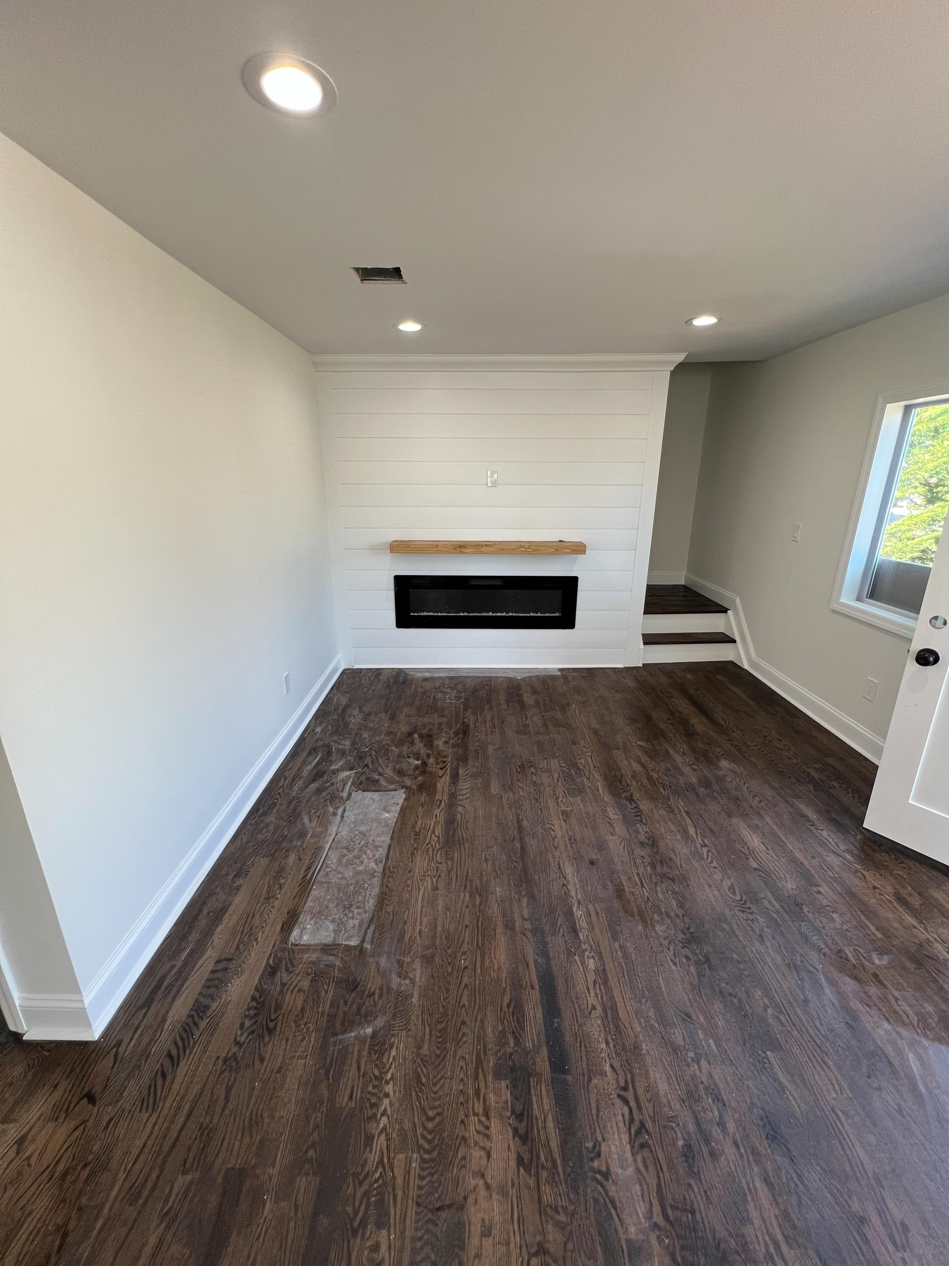 Rollstone Avenue West Sayville gallery image 1