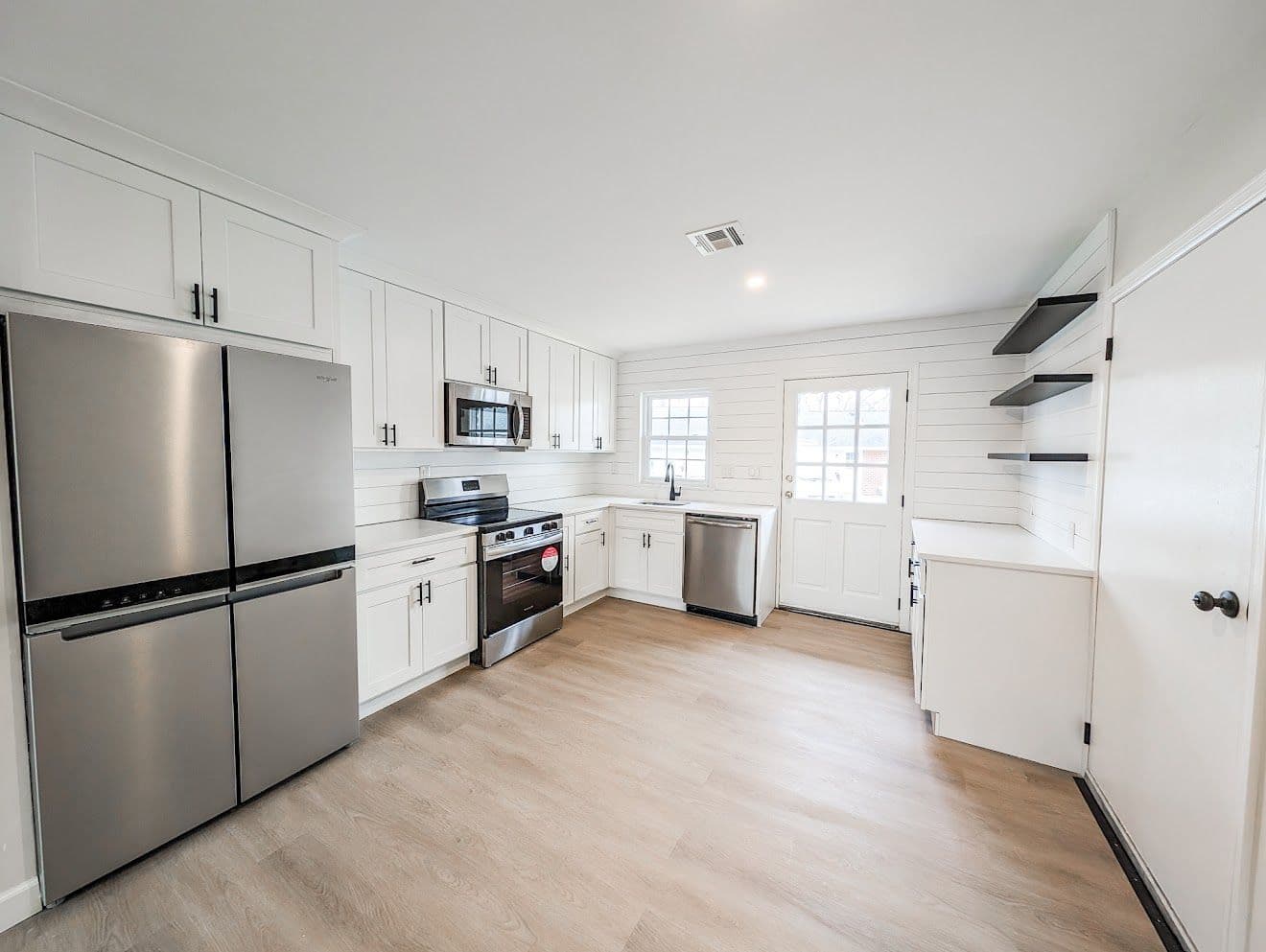 Ridge Condo gallery image 11