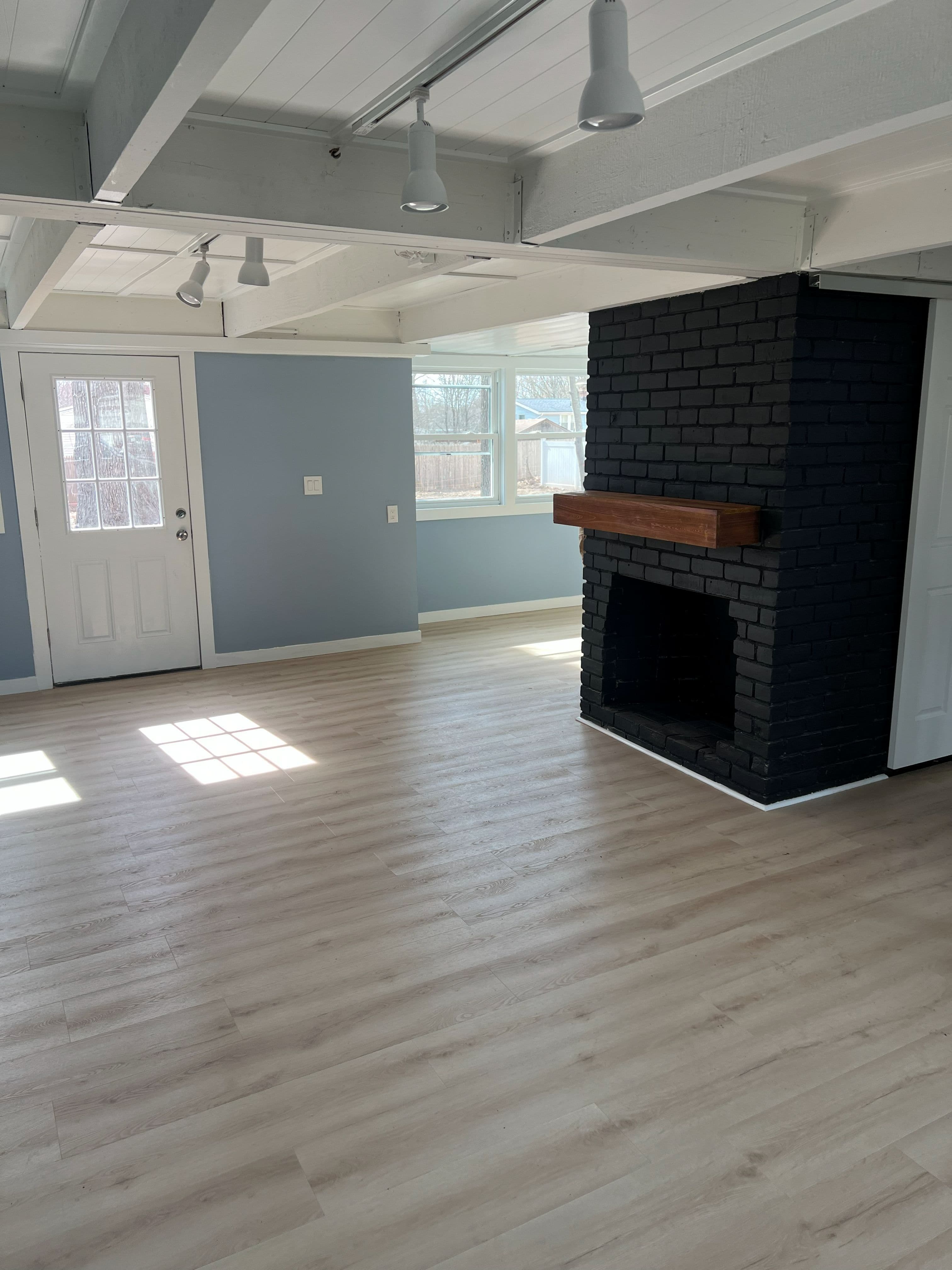 University Heights Stony Brook gallery image 2