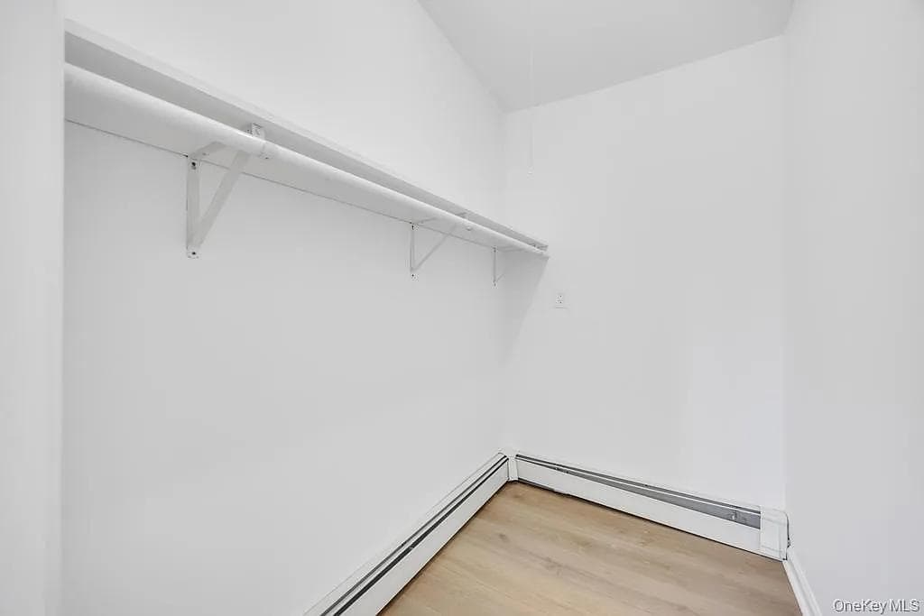 Sunrise Lane Levittown gallery image 9