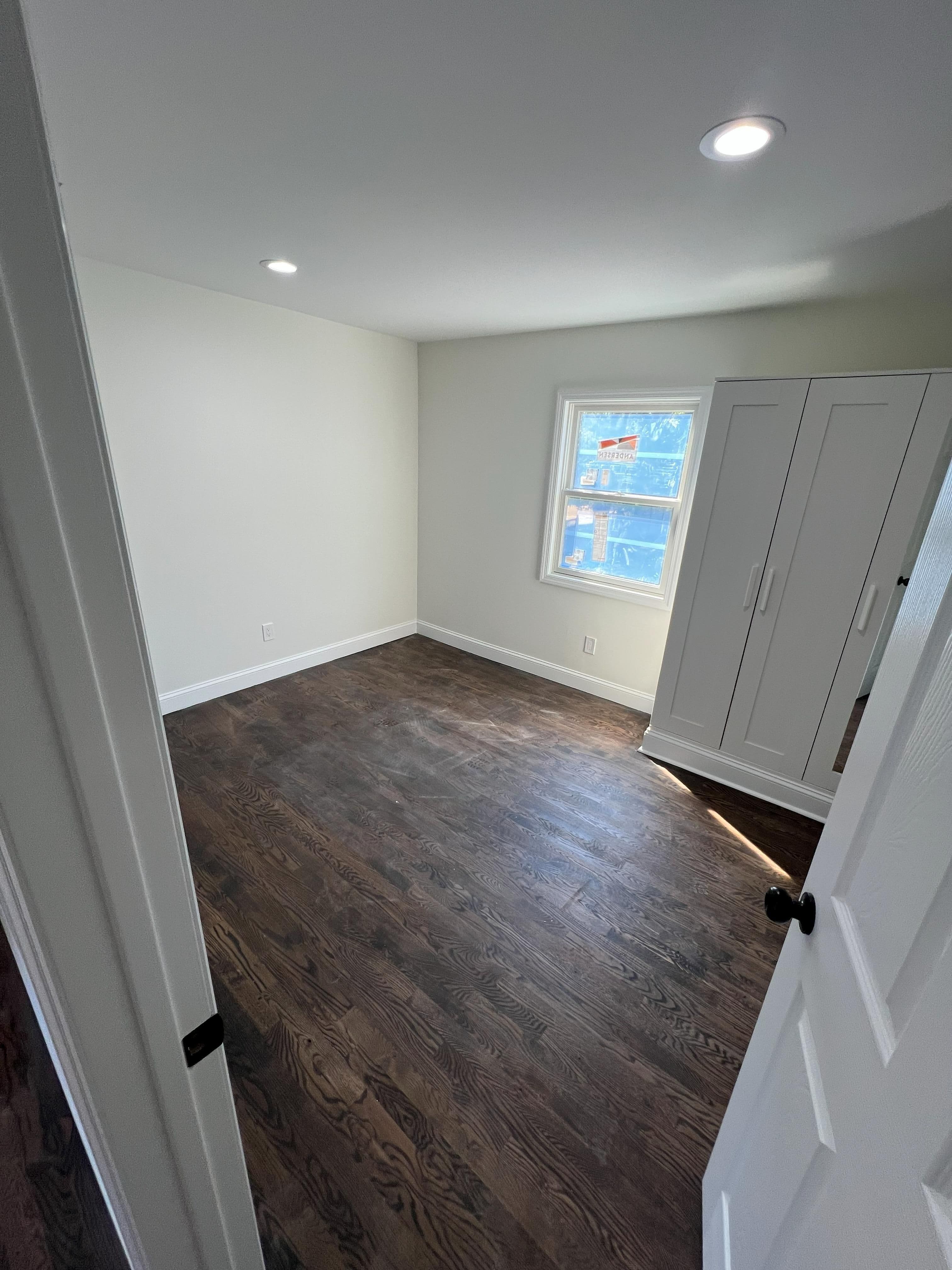 Rollstone Avenue West Sayville gallery image 3