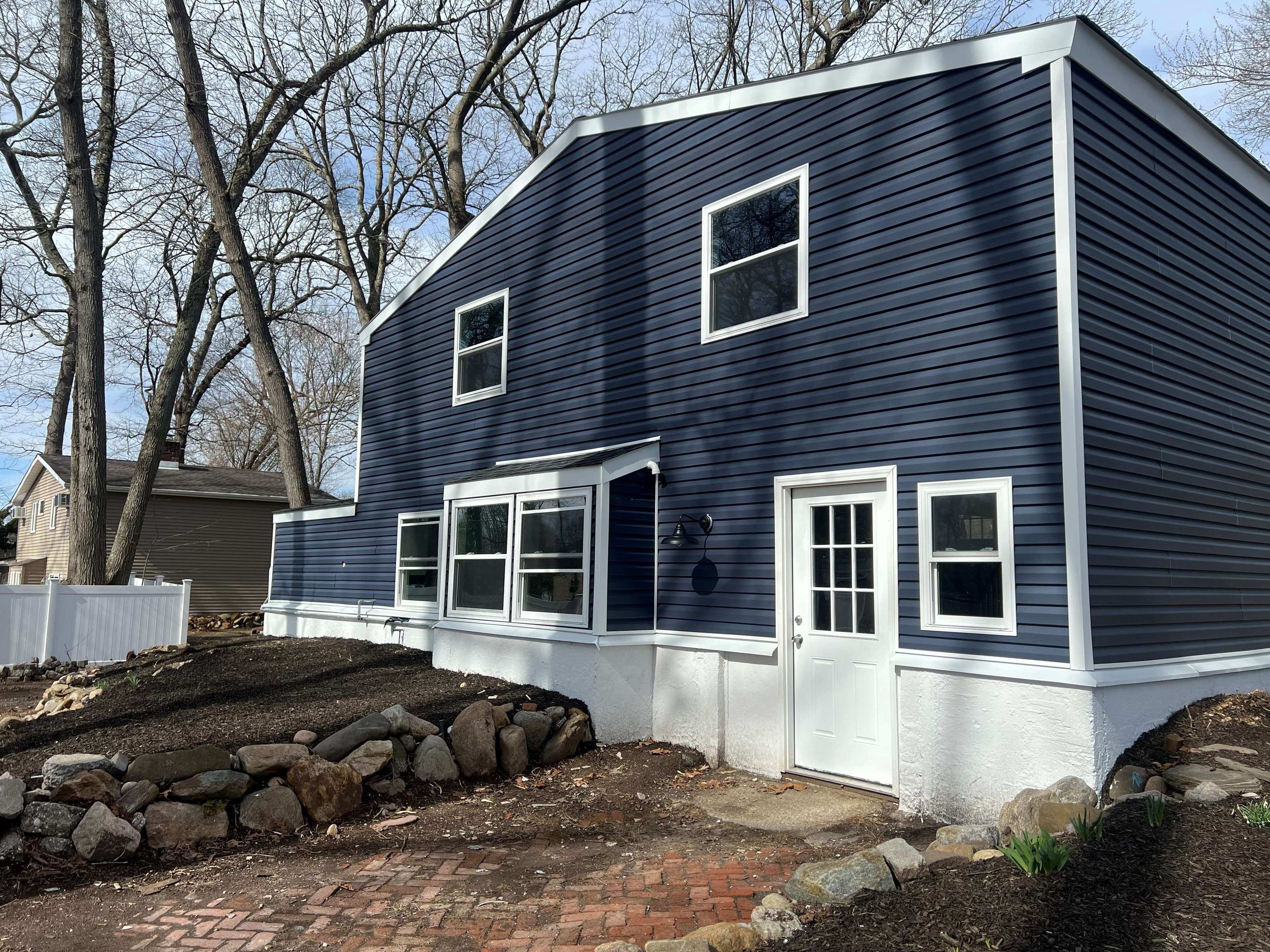 University Heights Stony Brook gallery image 1